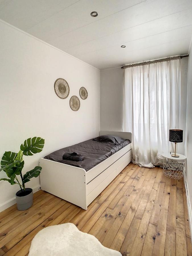 Grand Cozy Appart - Proche Metro Paris - Spots Touristiques Ivry-sur-Seine Bagian luar foto