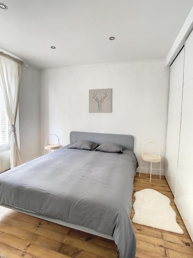 Grand Cozy Appart - Proche Metro Paris - Spots Touristiques Ivry-sur-Seine Bagian luar foto